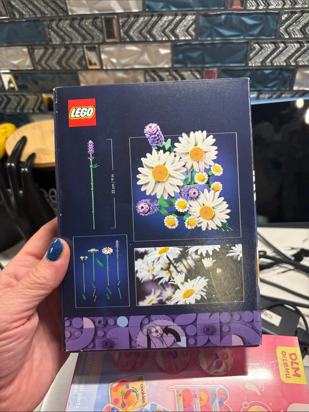 Lego White, Yellow, Green, Purple Daisies Botanical Set